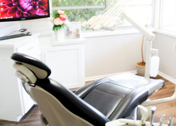 Dental Chair - Cosmetic Dentist Laguna Beach